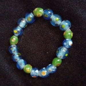 Blue and green glass beaded bracelet (handmade)
